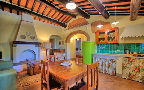 Alloggio Bandita Apartment: Cucina, Sala da pranzo, Soggiorno