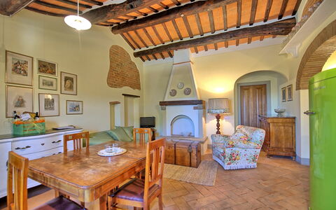 Alloggio Bandita Apartment: Cucina, Sala da pranzo, Soggiorno