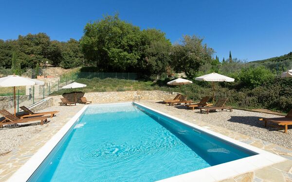 Casa Maria Luisa: Piscina