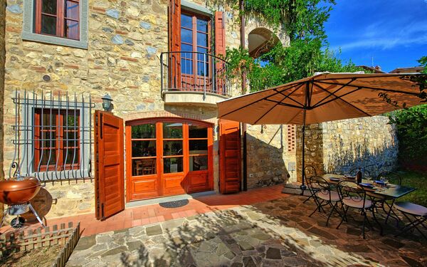 Casa Maria Luisa: all'aperto, Entrata Principale