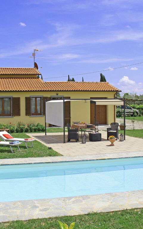 Casa Centoia: Piscina