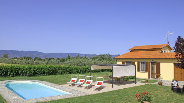 Casa Centoia: Piscina