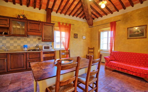 Alloggio Vescovo: Cucina, Sala da pranzo, Soggiorno