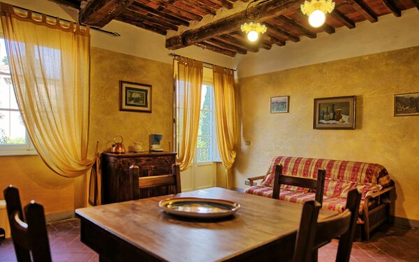 Alloggio Menestrello: Cucina, Sala da pranzo, Soggiorno
