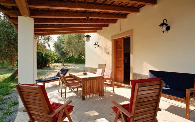 Cicero: Esterni, Giardino