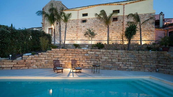 Baglio Maranzano - Marietta: Esterni, Piscina