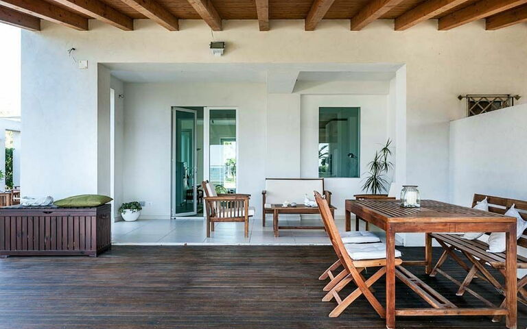 Cala Marina: all'aperto