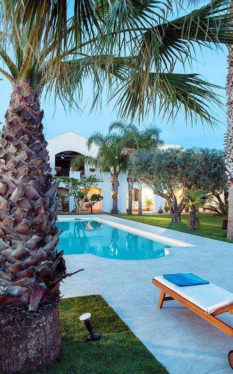 Casa Marsala: Giardino, Piscina