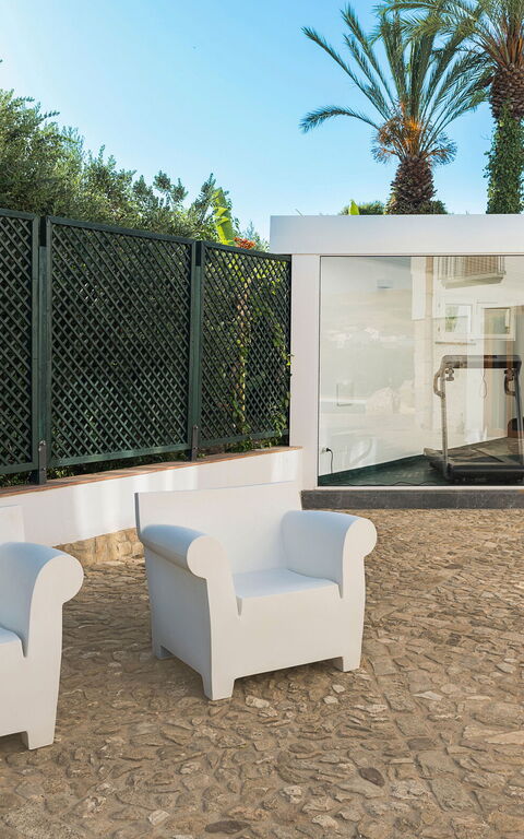 Villa Ager Costa: all'aperto, Esterni