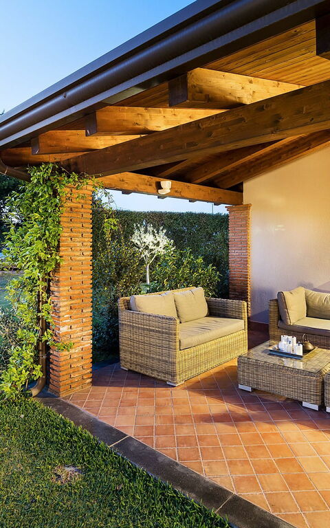 Viagrande: all'aperto