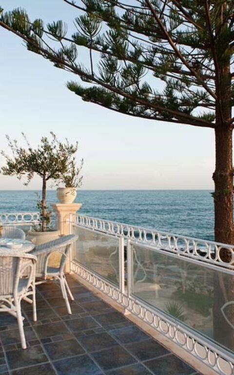 Villa Antares: all'aperto