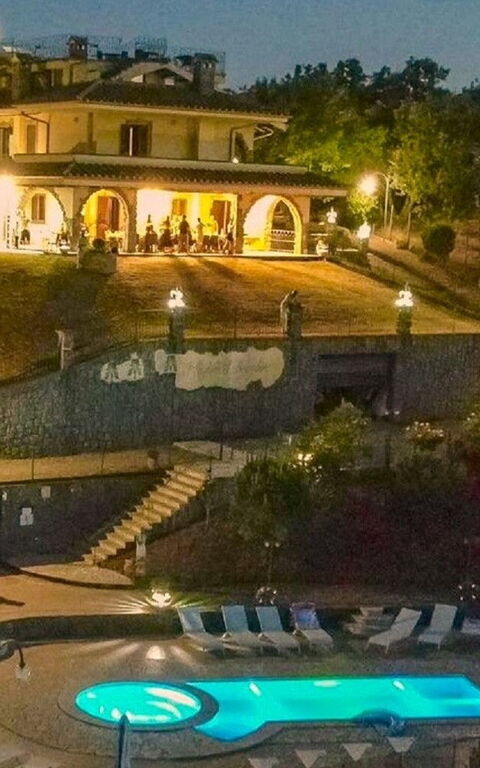 I Gigli Di Bolsena: Giardino, Piscina