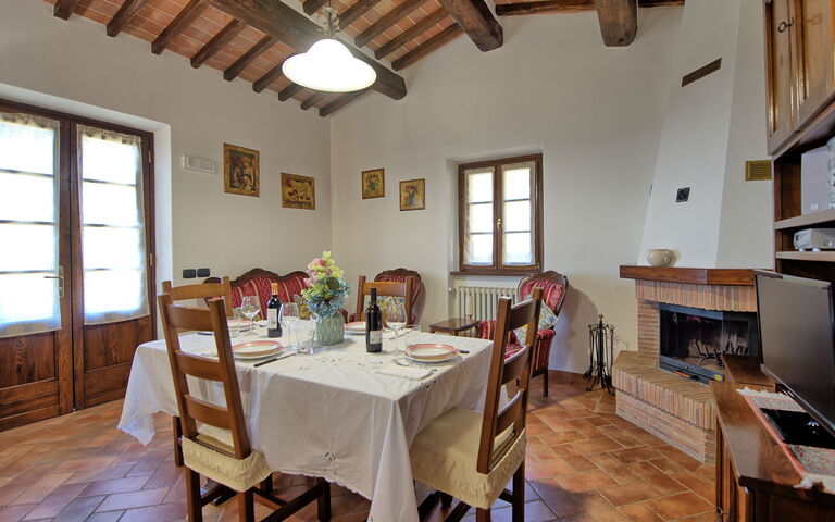 Villa Portole Due: Cucina, Sala da pranzo, Soggiorno