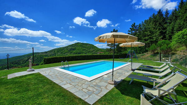 Villa Portole Due: Piscina