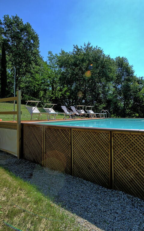 Casale Giotto: Giardino, Piscina