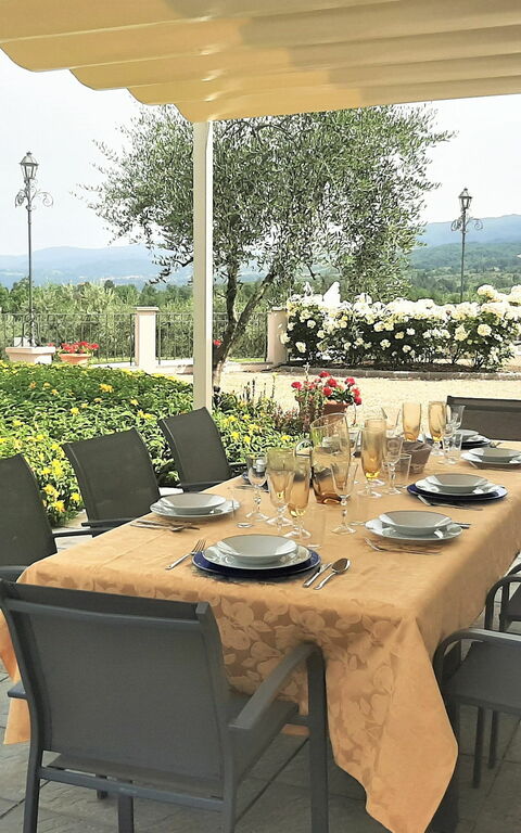 Villa Gaville: all'aperto, Balcone / Terrazza / Patio