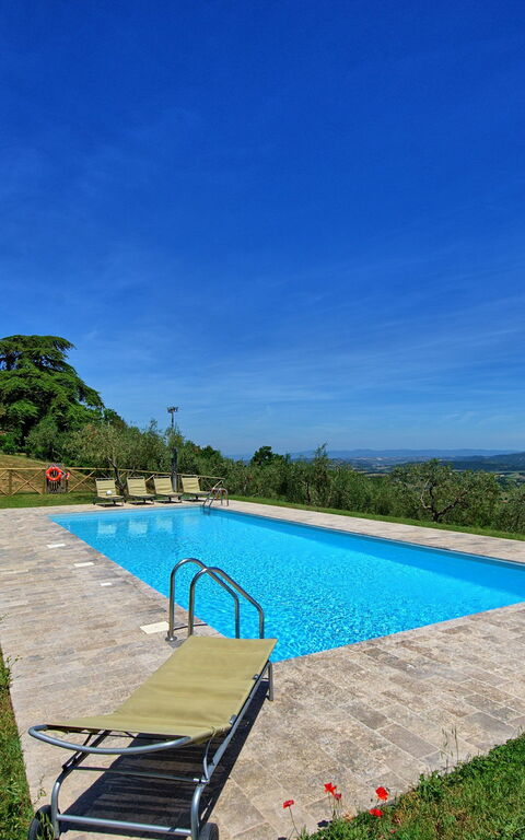 Casa Olivia: Giardino, Piscina
