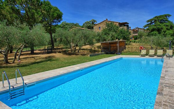 Casa Olivia: Piscina