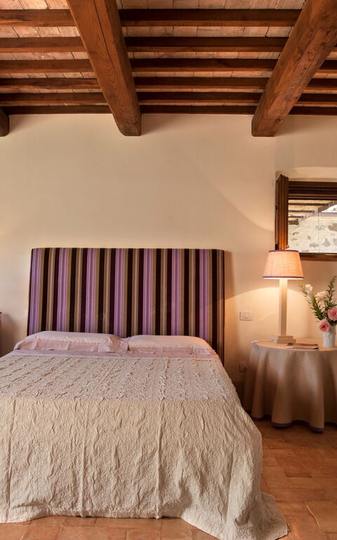 Casale Porano: Camera da letto