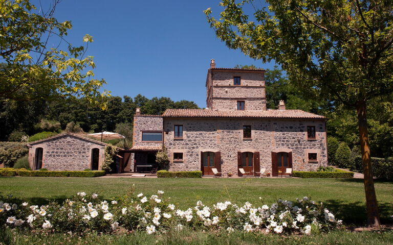 Casale Porano: Esterni, Giardino
