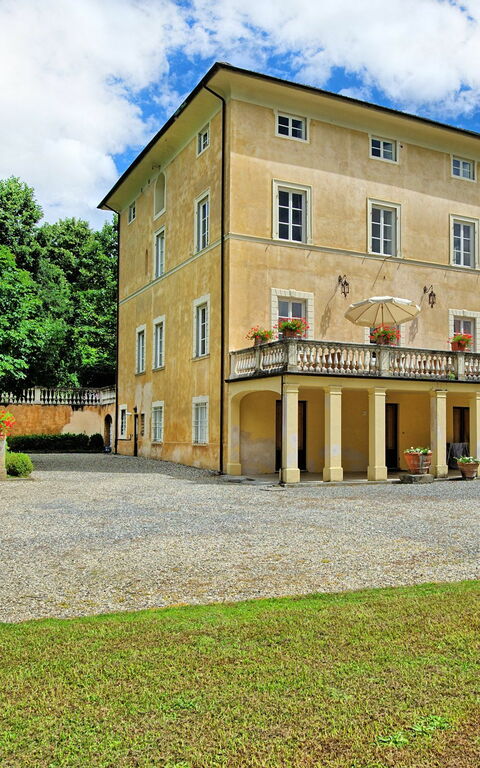 Villa Fiamma: Esterni, Giardino