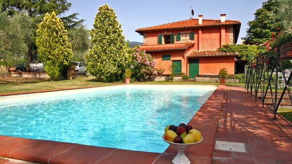 Villa Acacia: Esterni