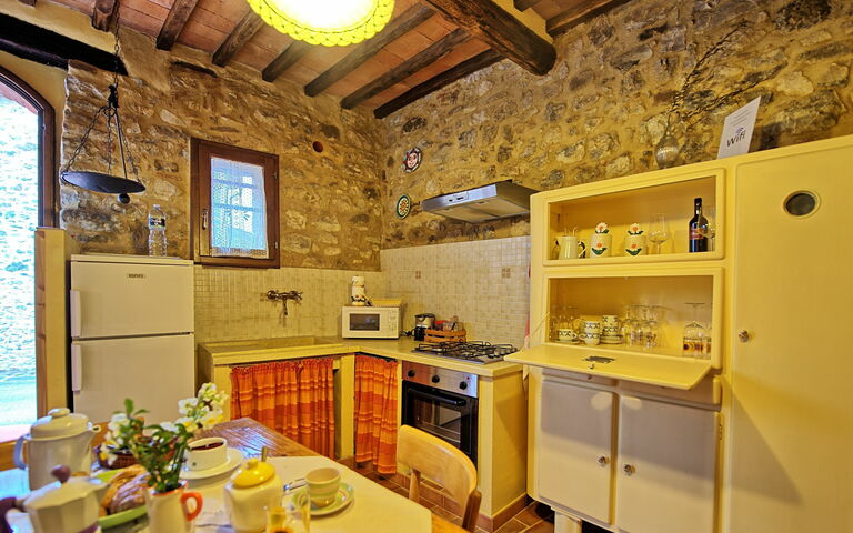 La Ruota: Cucina, Sala da pranzo, Soggiorno