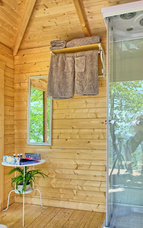 Villa Tenuta Lonciano: Attività