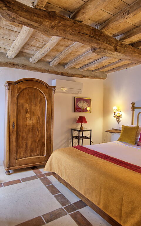 Villa Tenuta Lonciano: Camera da letto