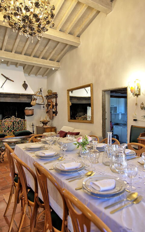 Villa Tenuta Lonciano: Sala da pranzo, Soggiorno