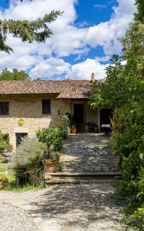 Villa Tenuta Lonciano: all'aperto, Esterni