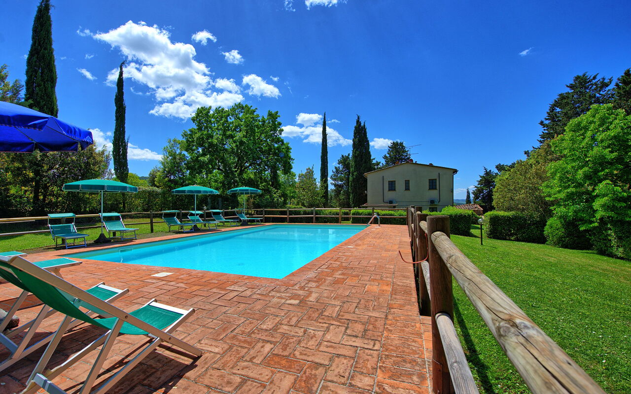 Villa Picchio: all'aperto, Giardino, Piscina