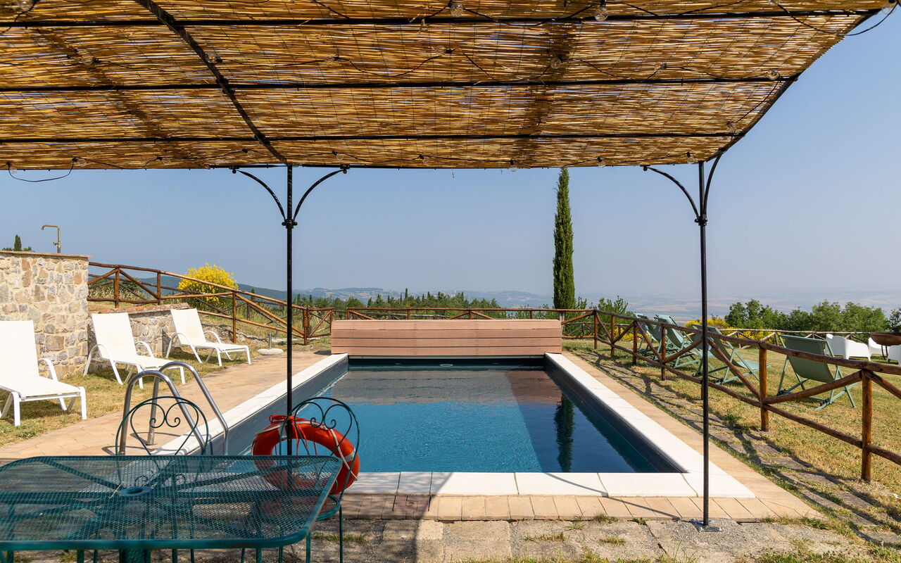 Villa San Michele: all'aperto, Balcone / Terrazza / Patio, Piscina