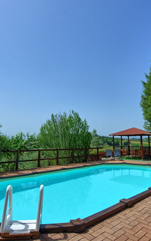 Villa Uccellaia: Piscina