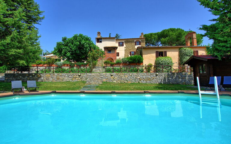 Villa Uccellaia: Piscina