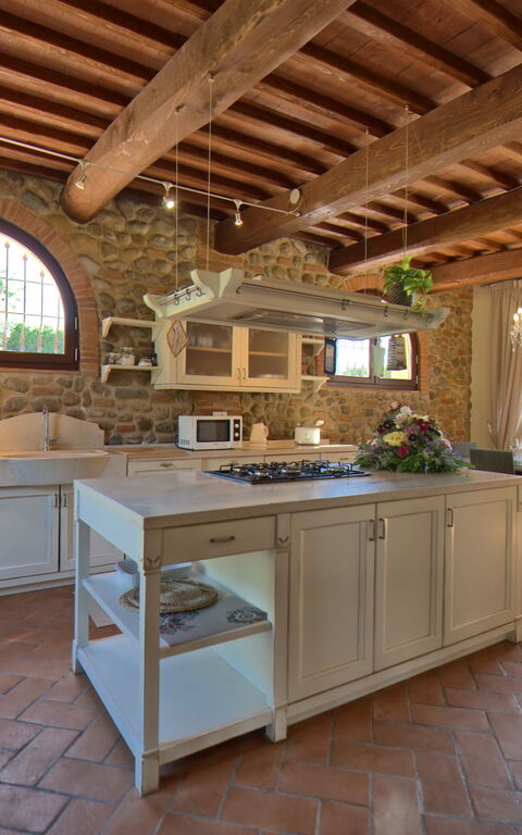 Villa Nora: Cucina, Sala da pranzo