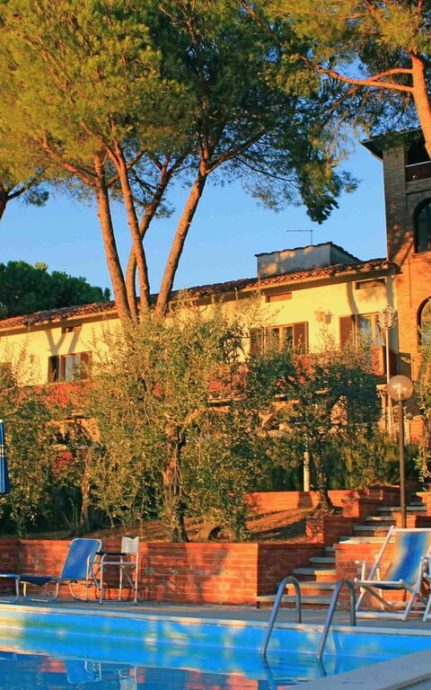 Villa Treppiè: Giardino, Piscina