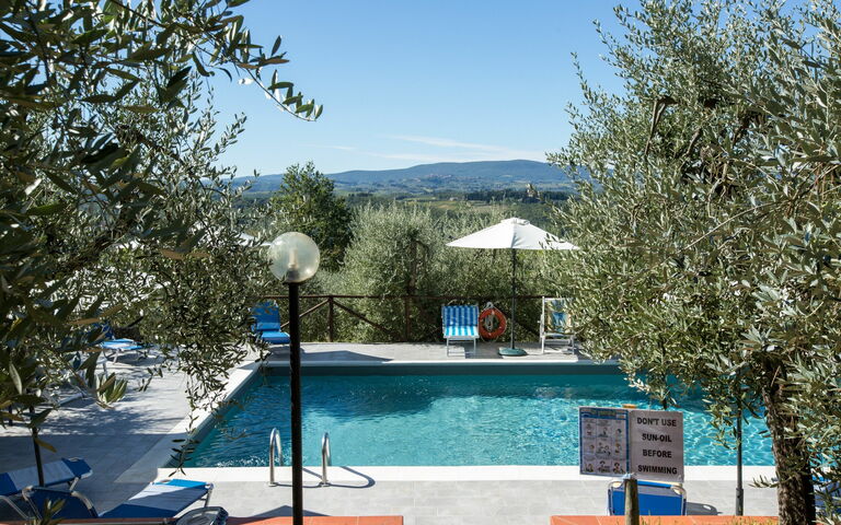 Villa Treppiè: Piscina