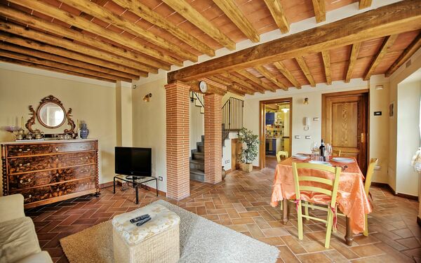 Alloggio Flavia 3: Sala da pranzo, Soggiorno