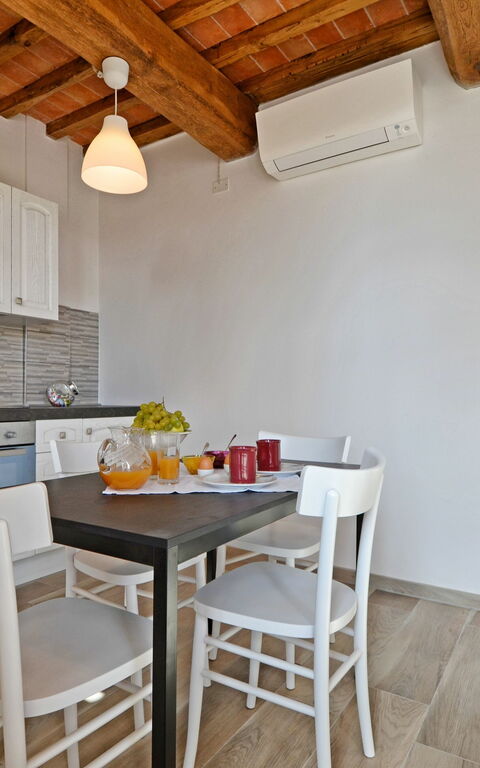 Il Fienile Di Giovanna: Cucina, Sala da pranzo