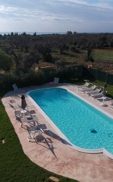 Trullo Torre Suda: Giardino, Piscina, Vista Panoramica