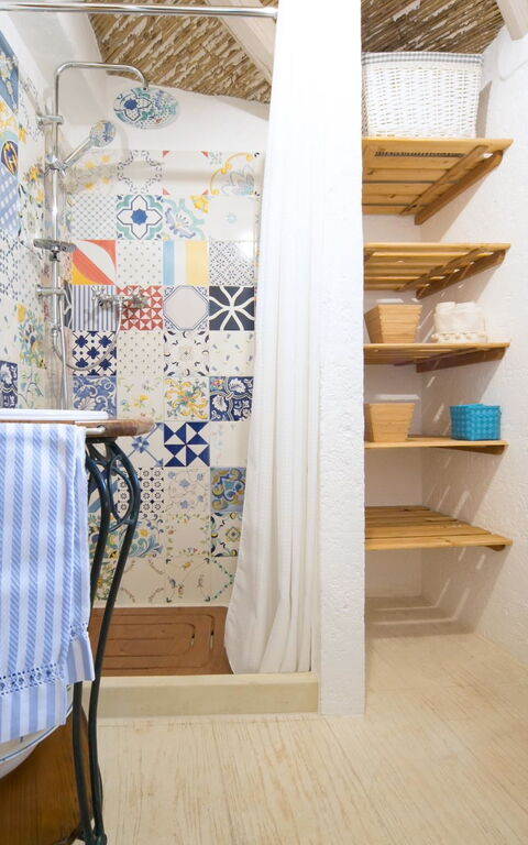 Trullo Torre Suda: Bagno