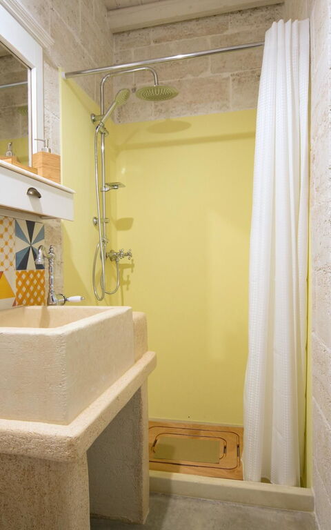 Trullo Torre Suda: Bagno