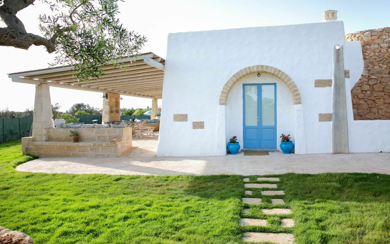 Trullo Torre Suda: all'aperto, Giardino