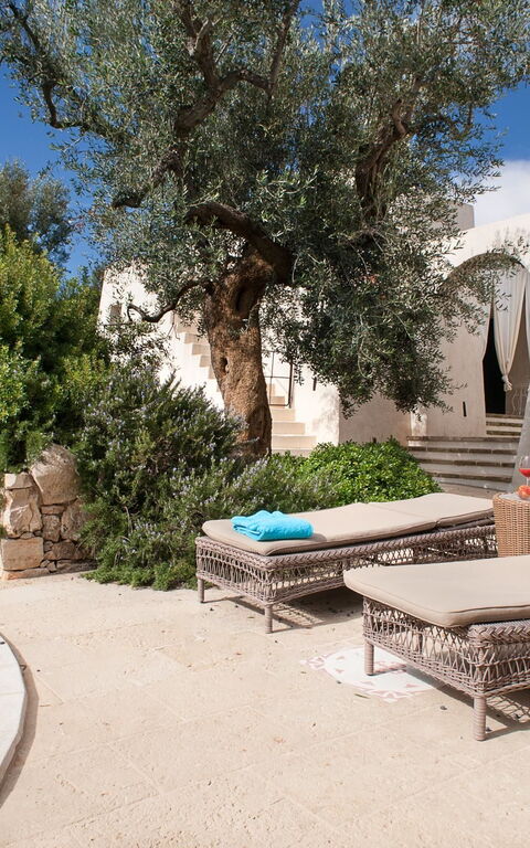 Tia Trullo: all'aperto, Piscina