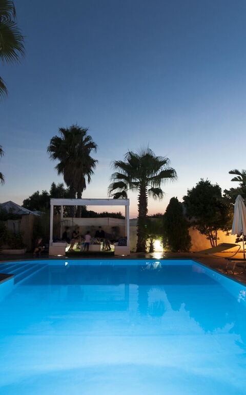 Cotriero: Giardino, Piscina