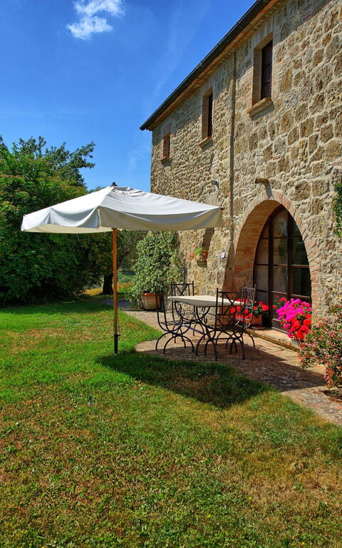 Villa Sarteano: Esterni, Giardino