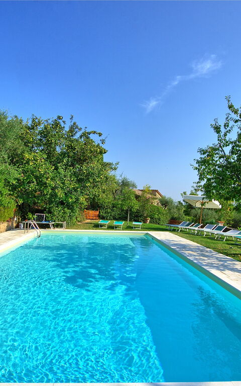 Villa Sarteano: Piscina