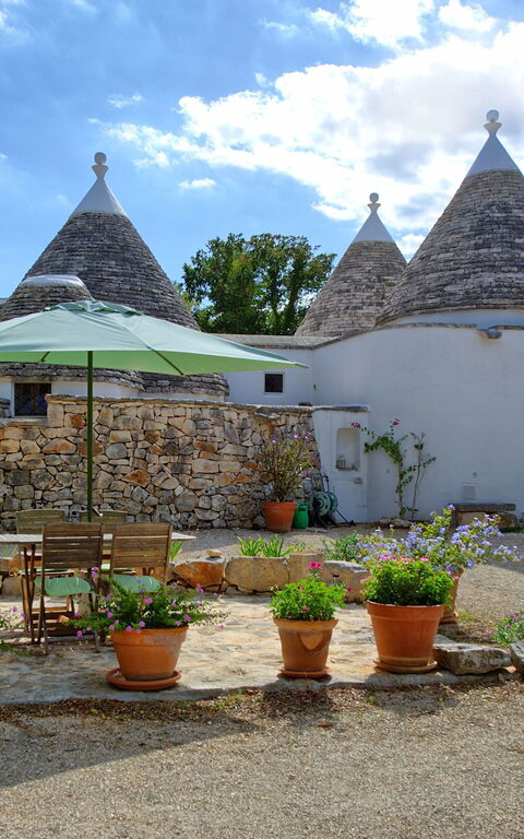 Trullo Pascarosa: Giardino