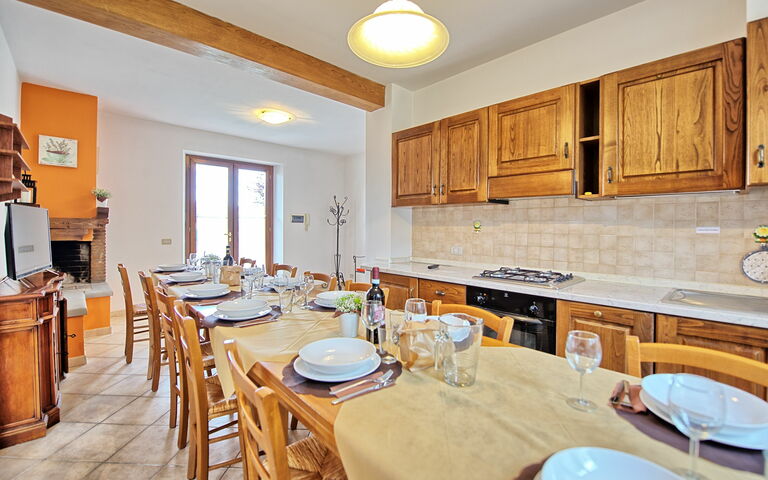 Casale Daniele: Cucina, Sala da pranzo